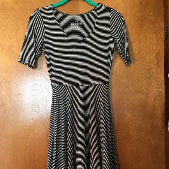 Decree Dresses & Skirts - Cute striped dress 👗